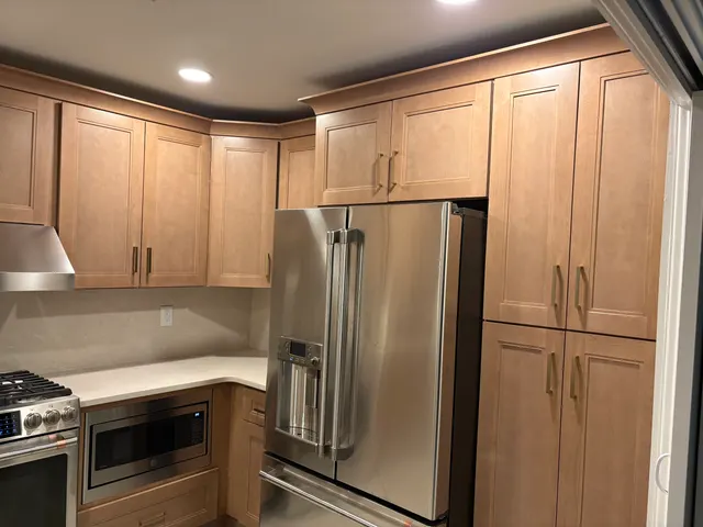 Athens Meadow — a kitchen supplied by Wow Cabinets