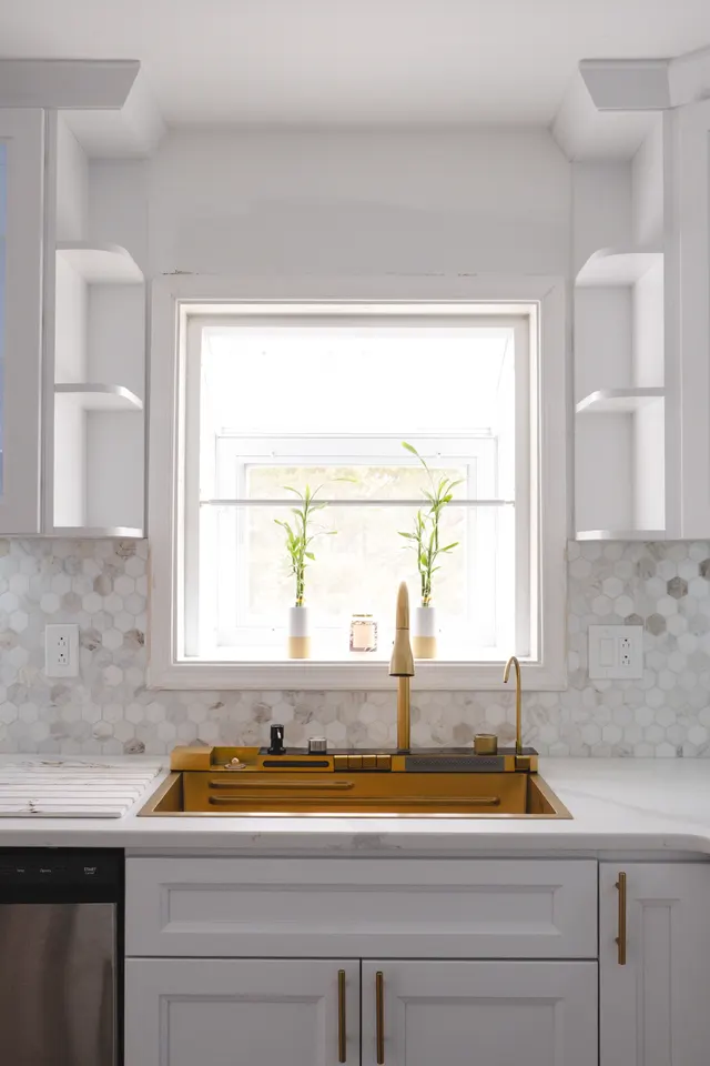 Concorde White — a kitchen supplied by Wow Cabinets